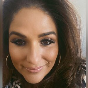 Meet your Posher, Brie